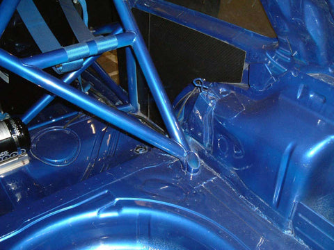 VOLKSWAGEN Golf Mk4 R32 International Multipoint T45 roll cage kit. FIA Certificated 