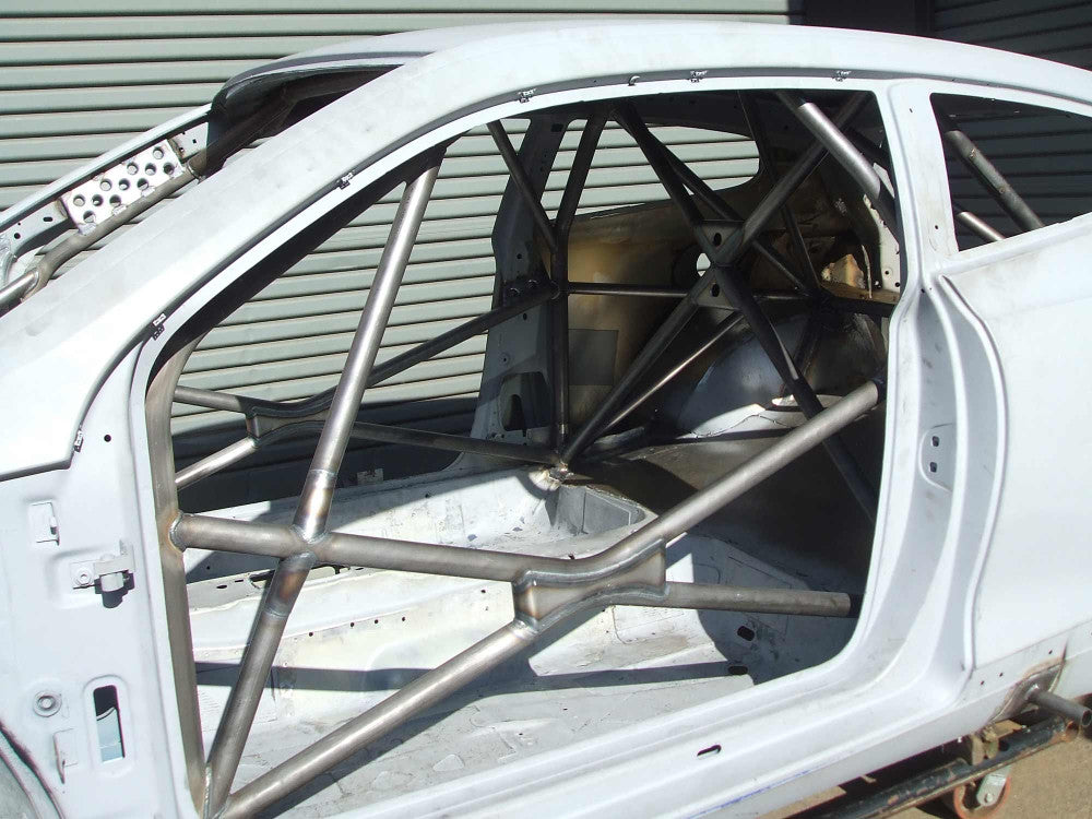 VOLKSWAGEN Scirocco 08 MK3 Multipoint T45 roll cage kit